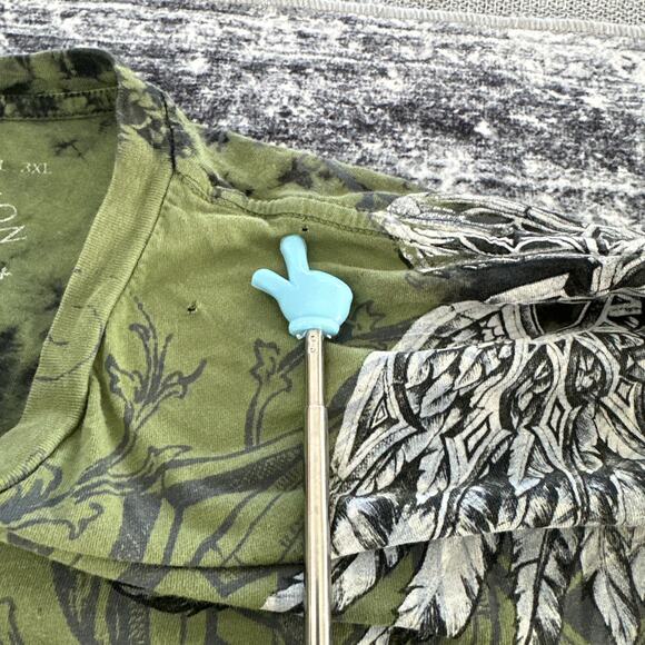 Size XL Affliction Live Fast Men's Shirt Aztec Wings Army Green Vneck Tee - Picture 7 of 12